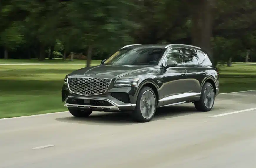 How Families Can Enjoy Both Performance and Luxury in an SUV