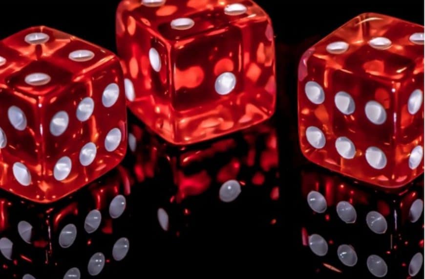 How Online Games Are Becoming the New Entertainment Hubs After Dark