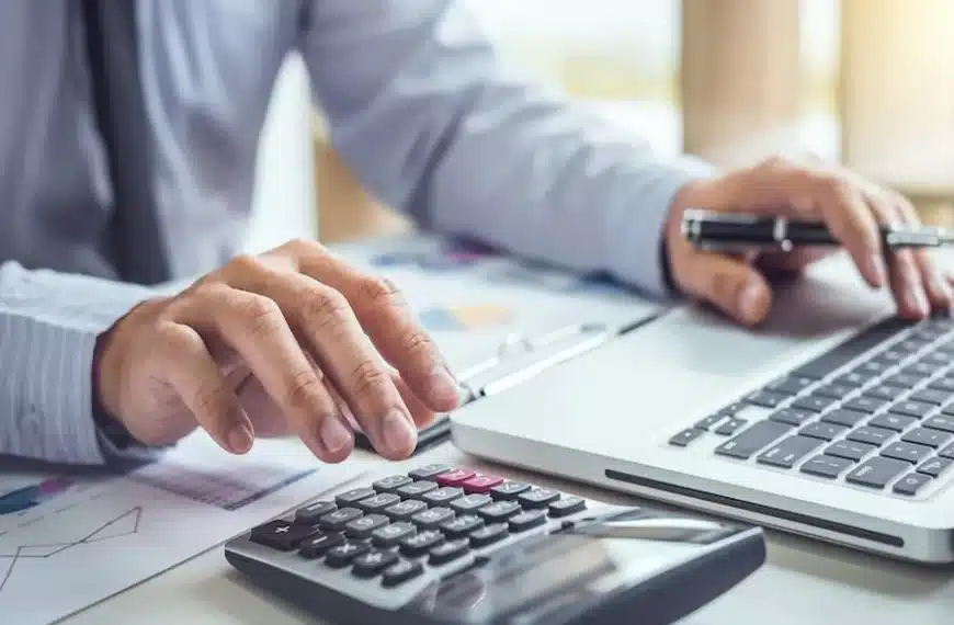 4 Common Mistakes Avoided With Professional Accounting Support
