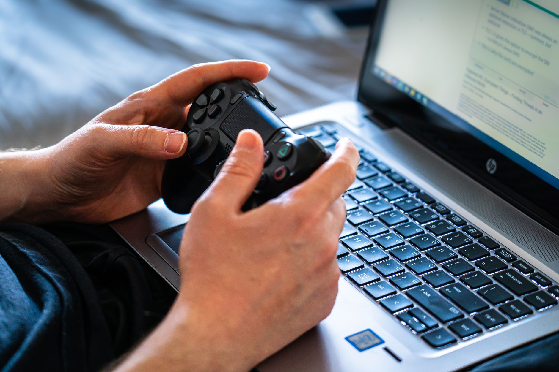 How Online Games Can Support Social Connection