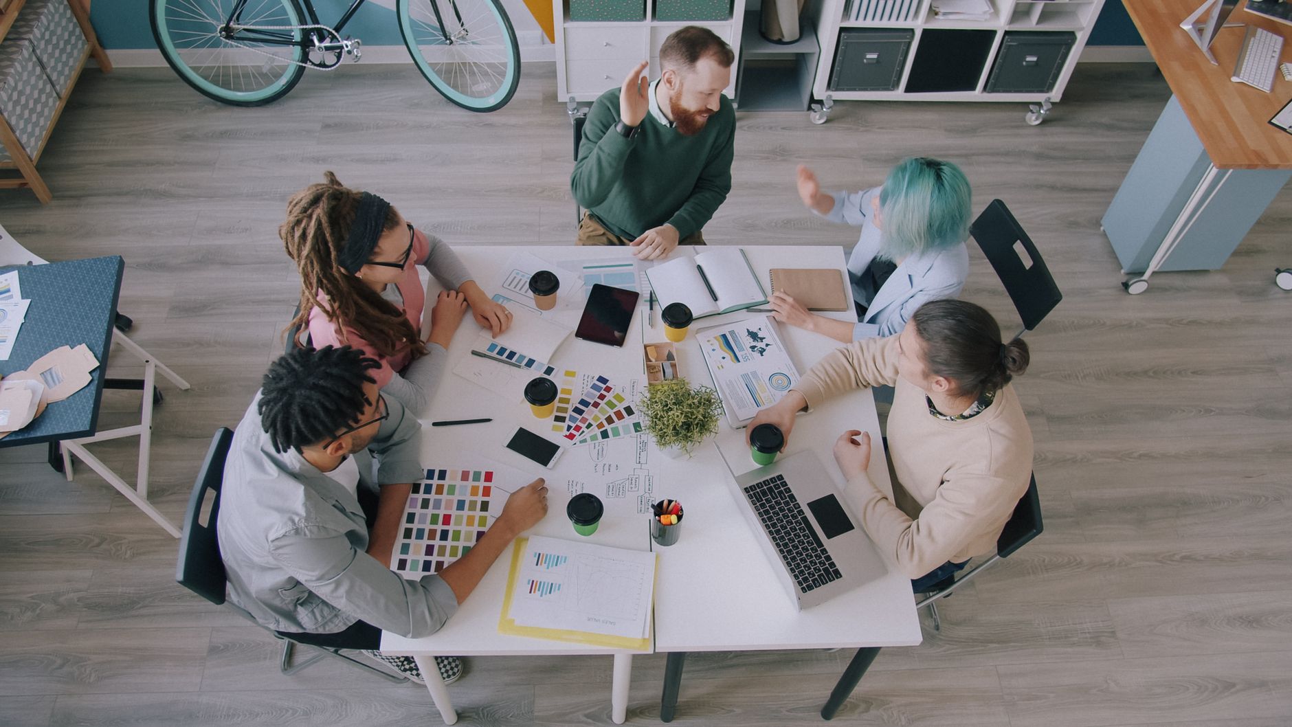 How to Choose the Right Creative Agency for Your Brand